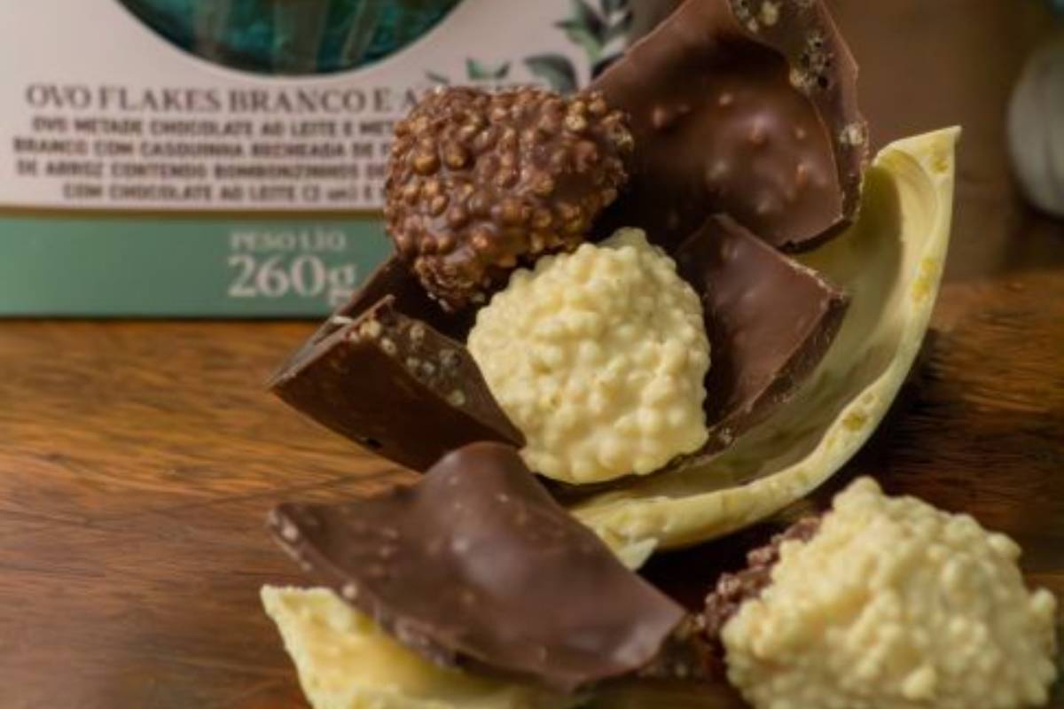 Ovo Branco e ao Leite com Flakes - 260g