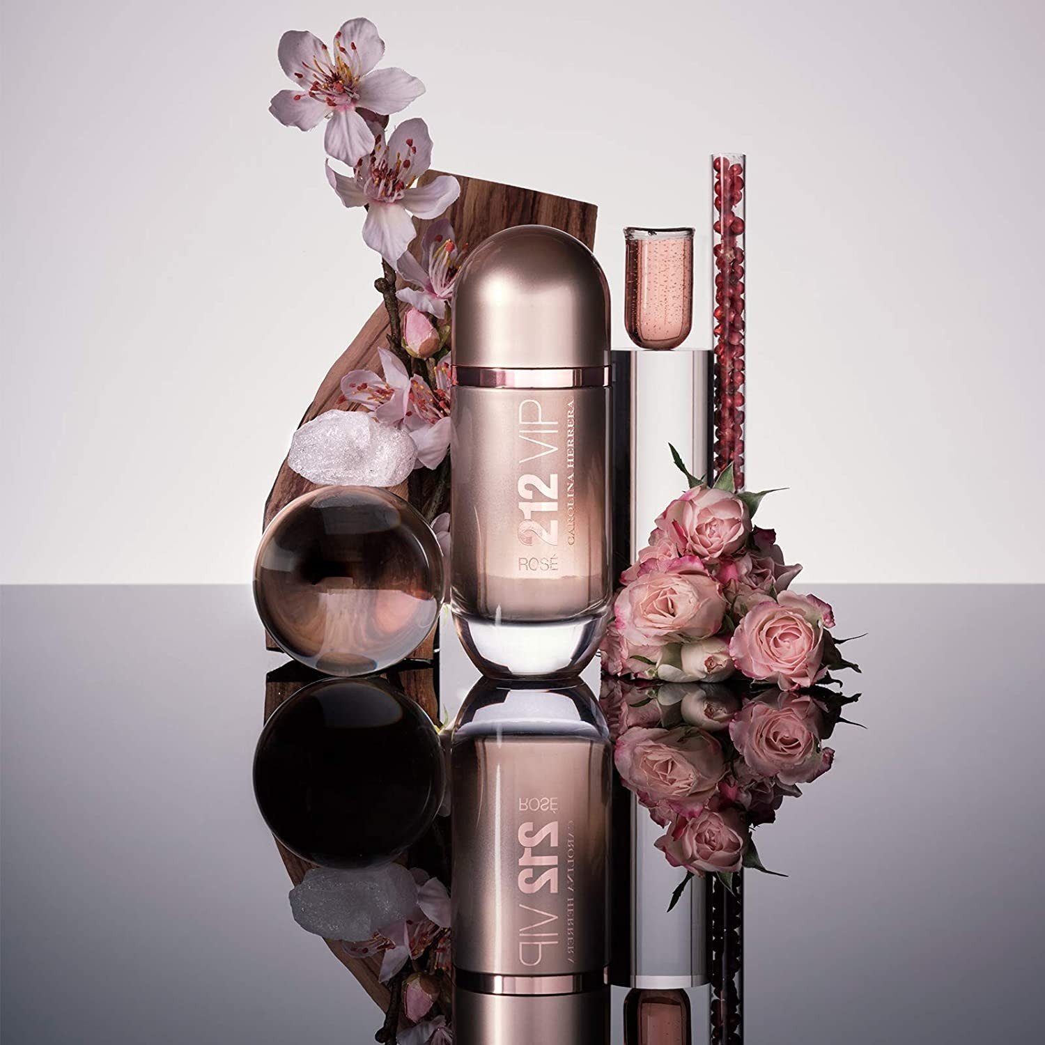 PERFUME CAROLINA HERRERA 212 VIP ROSÉ FEMININO EAU DE PARFUM