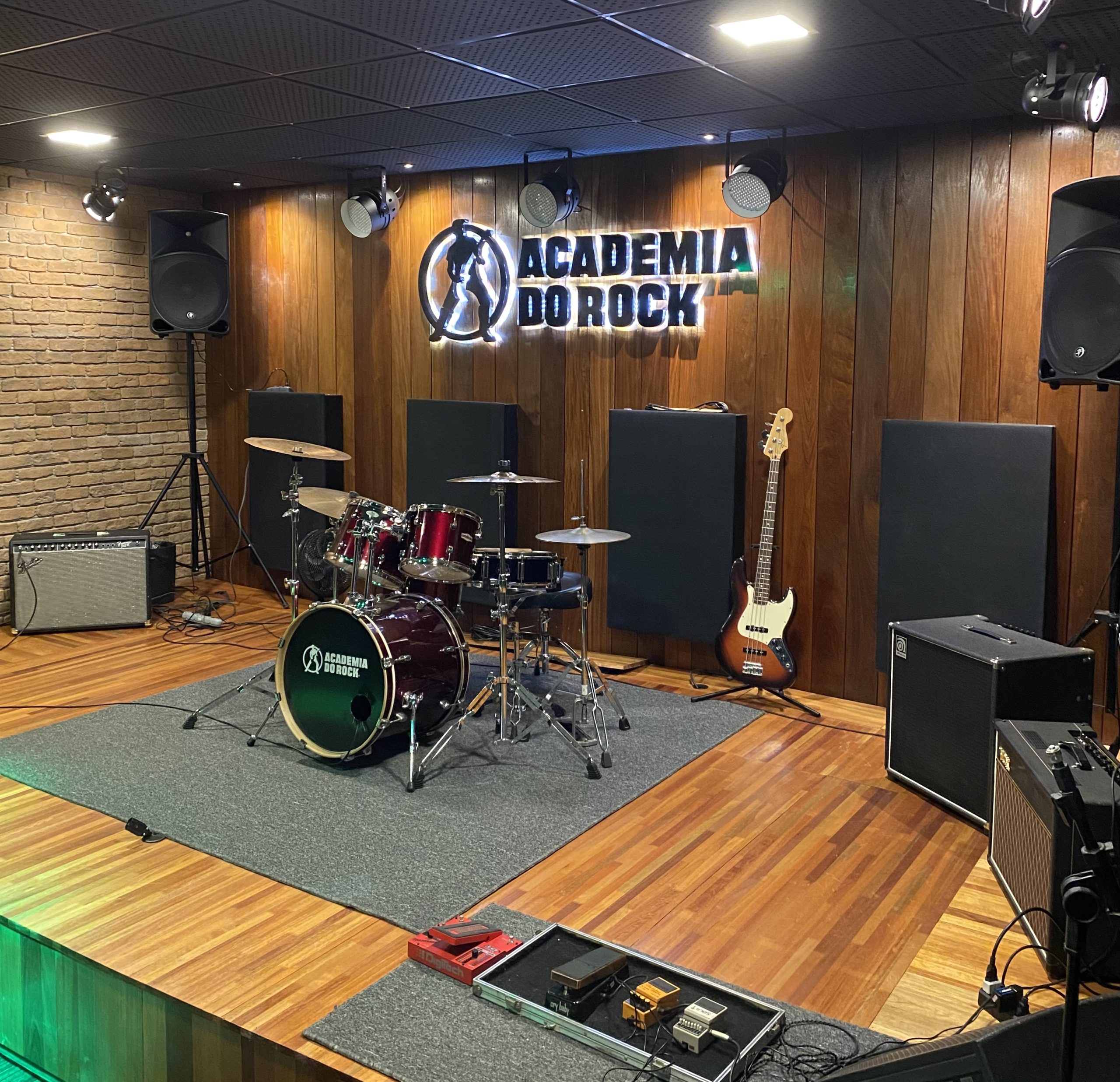 Academia do Rock anuncia modelo de franquias após sucesso em Curitiba