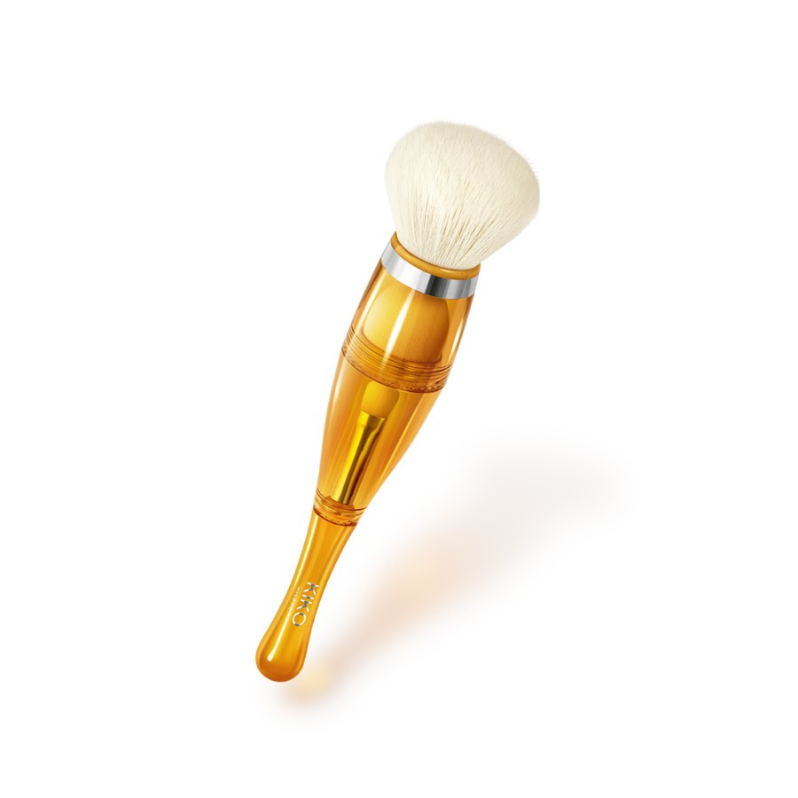 18 - 3-In-1 Face Brush