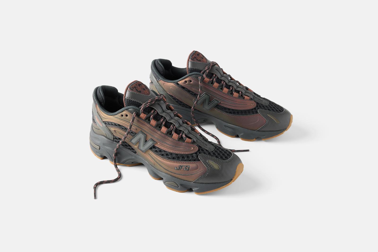 Novo tênis da New Balance resgata modelo clássico em homenagem aos anos 2000