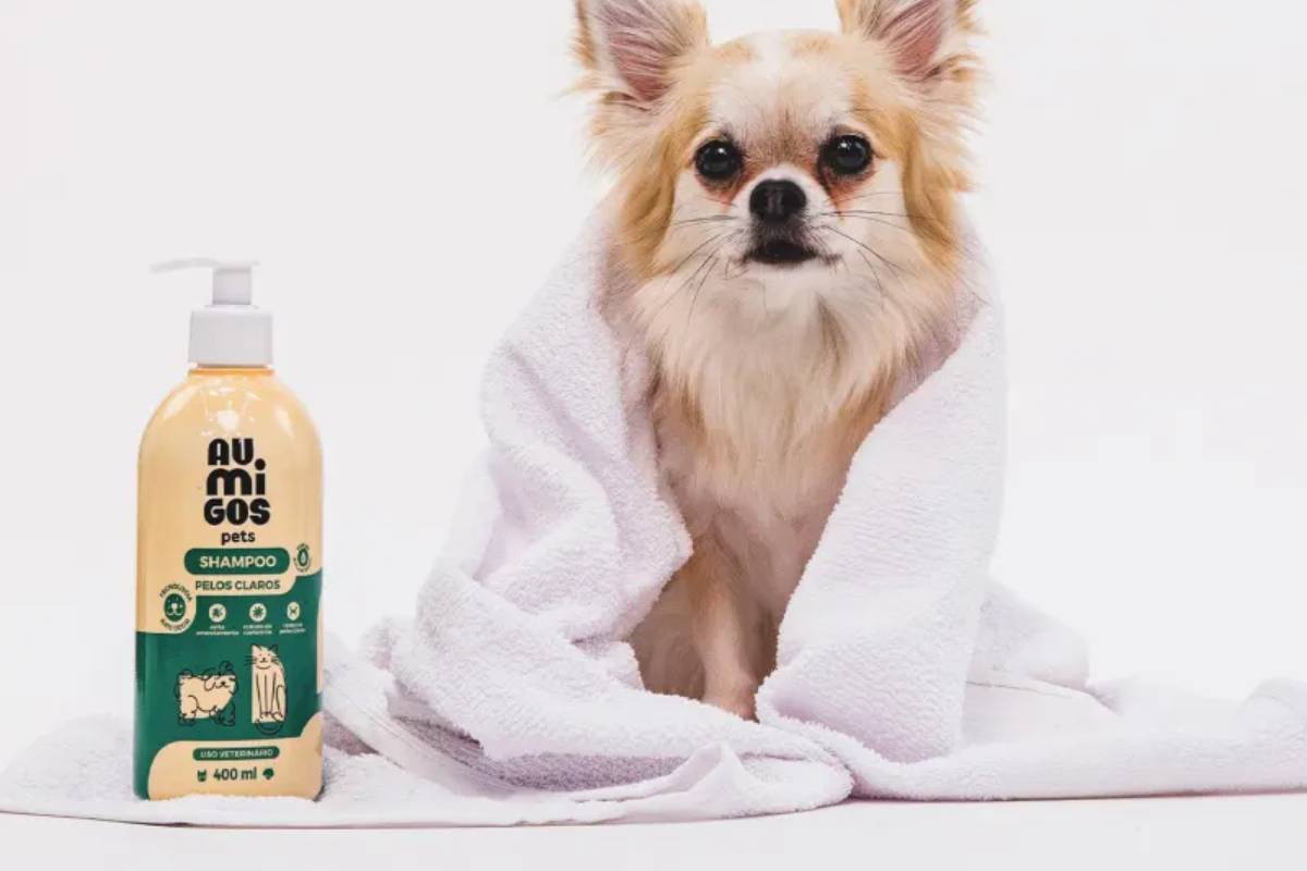 Shampoo Pelos Claros Au.Migos Pets 400ml