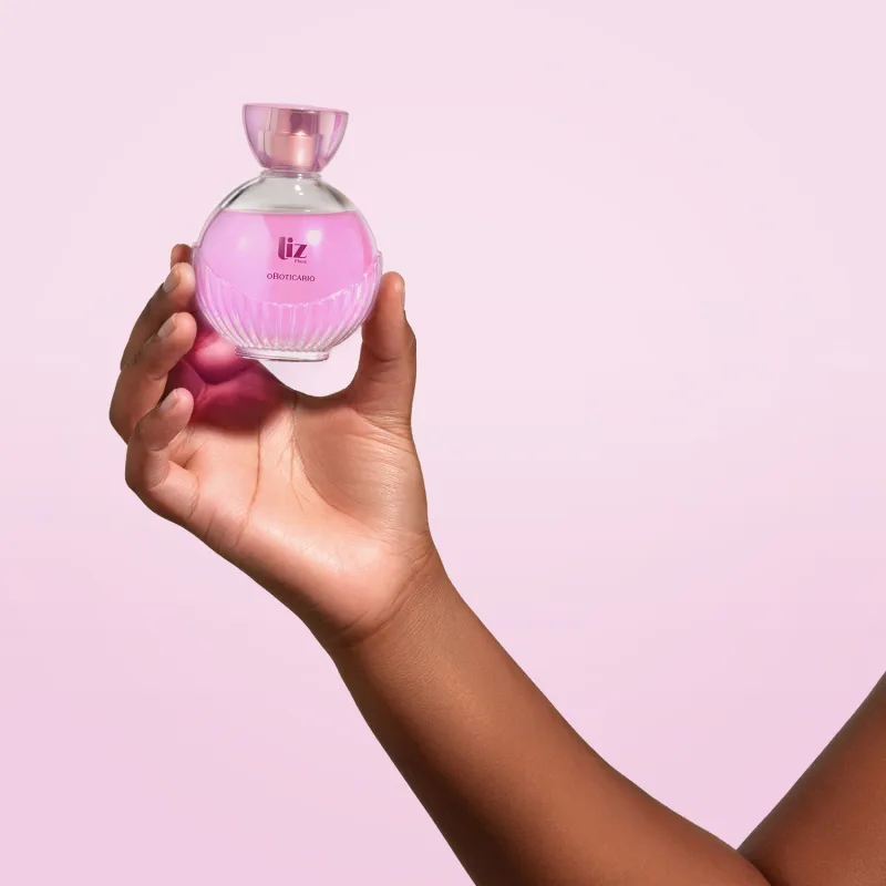 liz flora boticário