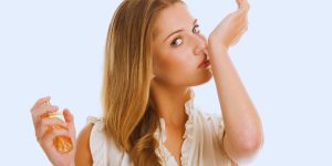 perfumes femininos que grudam