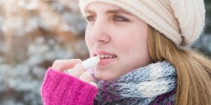 Adeus lábios ressecados 6 hidratantes labiais que vão salvar seu inverno