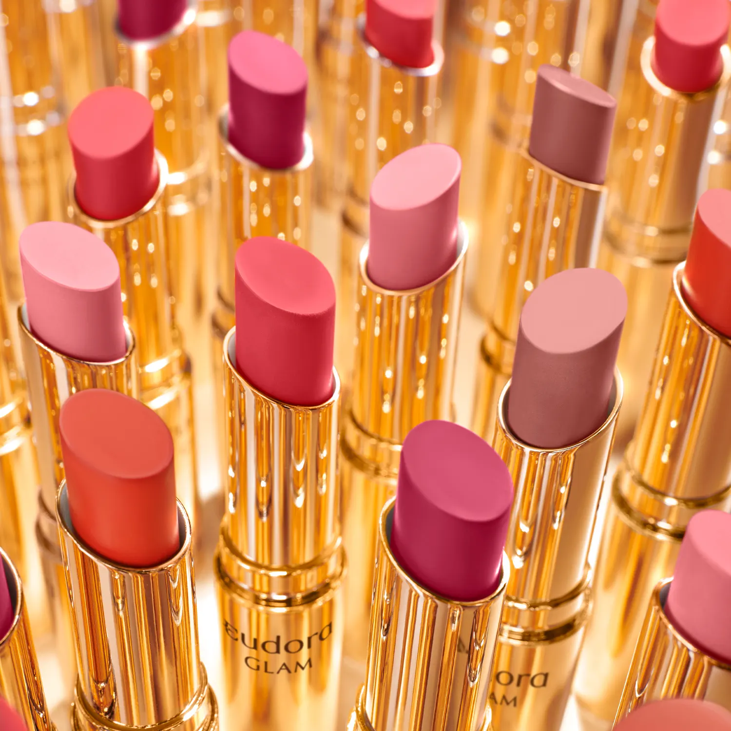 Batom ácido hialurônico Eudora