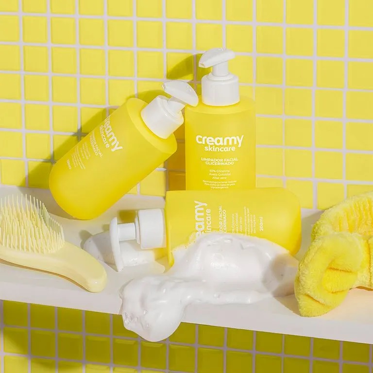 Vários frascos do Limpador Facial Glicerinado da Creamy